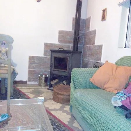 Casa vacanze House With 2 Bedrooms In With Wonderful Mountain View Shared Pool And Furnished Terrace *